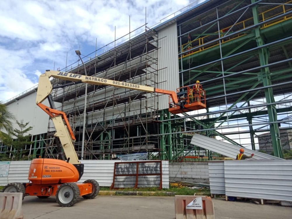 Articulating Boom Lift - Image 3