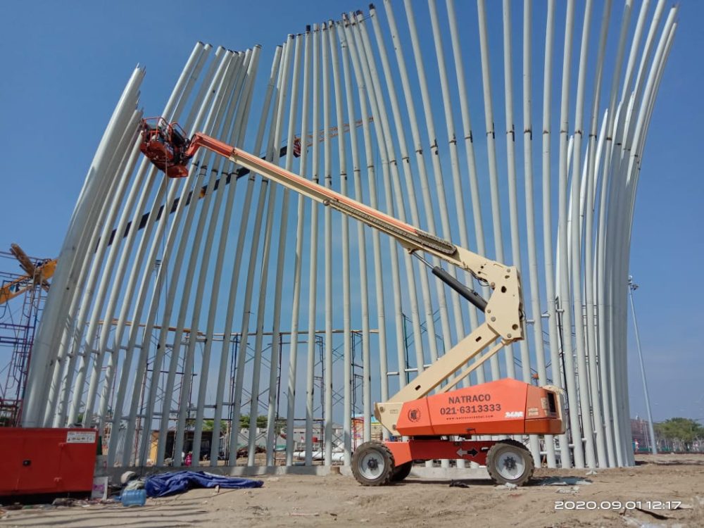 Articulating Boom Lift - Image 4