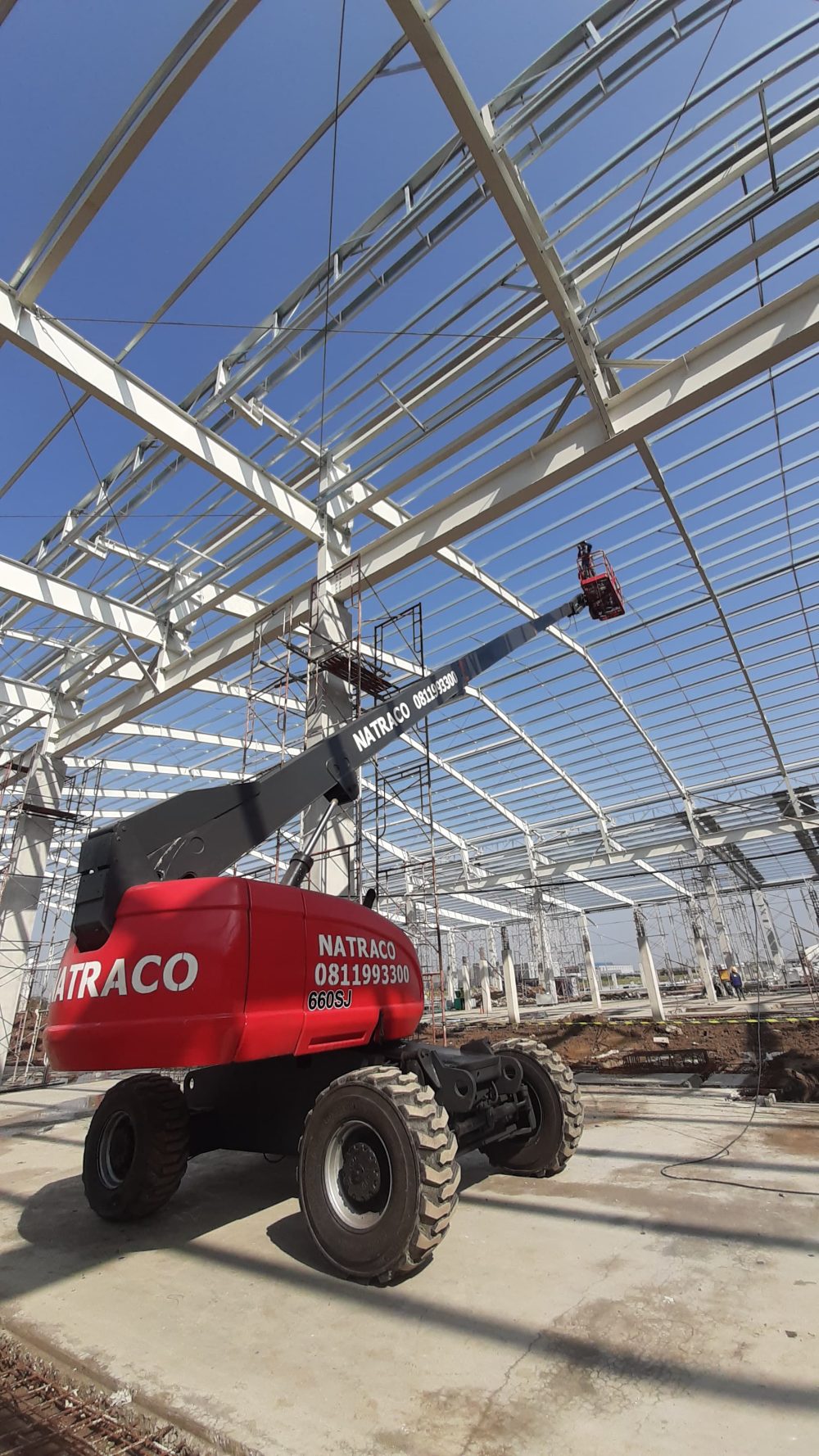 Telescopic Boom Lift - Image 3